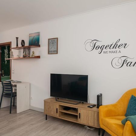 Family Friendly Azorean Apartment Ponta Delgada Kültér fotó