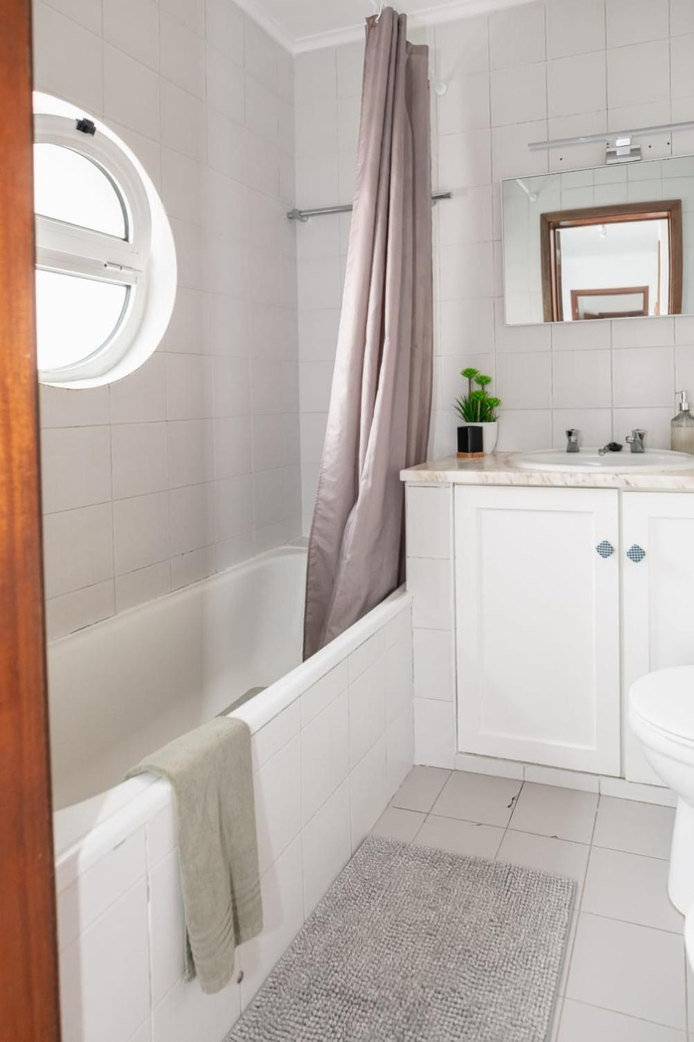 Family Friendly Azorean Apartment Ponta Delgada Kültér fotó